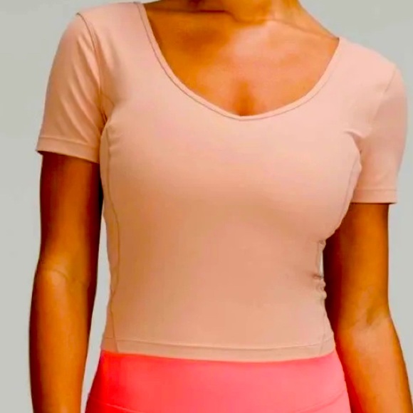 Lululemon Align Shirt Pink Clay Crop Short Sleeve Fitted Workout Top Size 4 NWOT - Picture 1 of 9